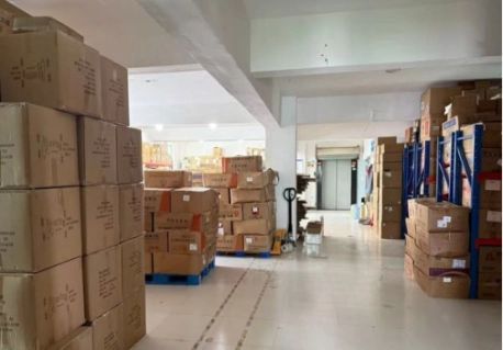how does a china agent reduce risk for multi supplier wholesale orders